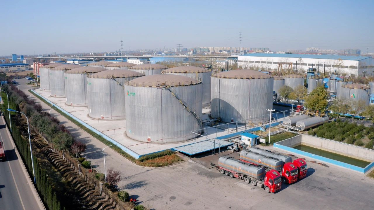 沥青公司所属华瑞公司再次登榜淄博市双百强企业